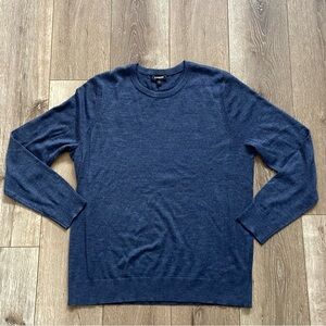 Express Men's Navy Crewneck Sweater